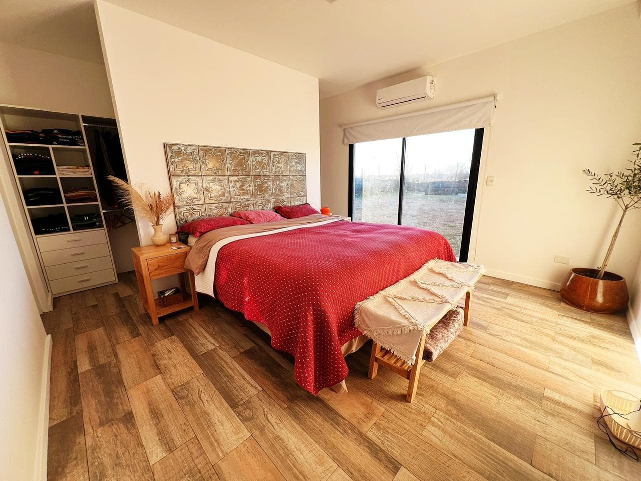 4-Room House for Sale in San Sebastian - Area 12