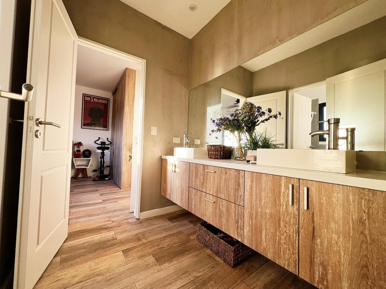 4-Room House for Sale in San Sebastian - Area 12