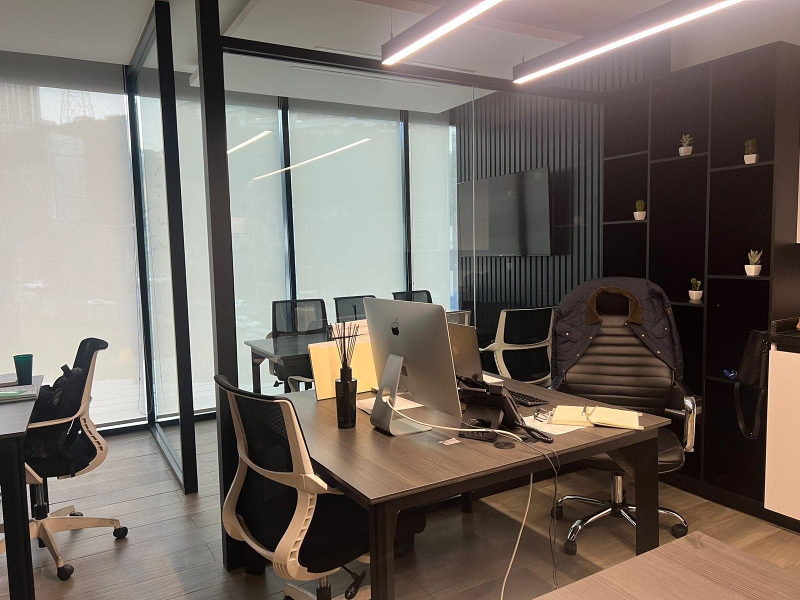 Commercial Office for Rent – 1A Plaza