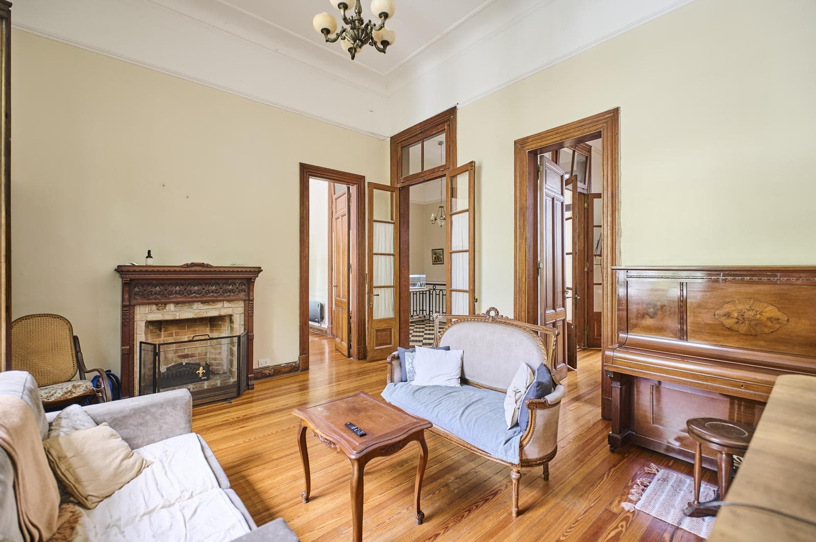 FOR SALE: 4-room apartment with a barbecue area and private terrace in Balvanera