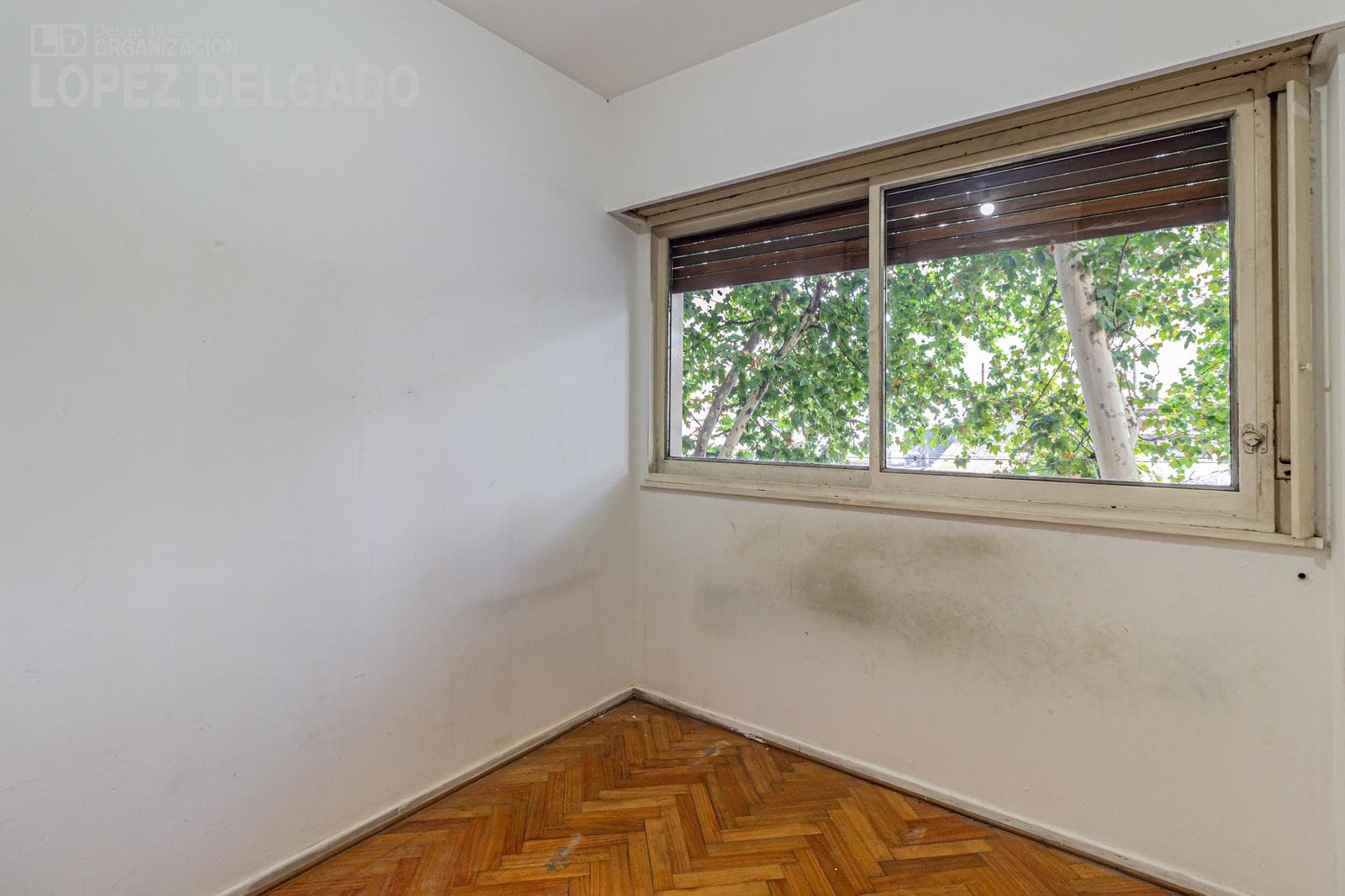 3-bedroom apartment with a wrap-around balcony in Villa Santa Rita. Financing available.