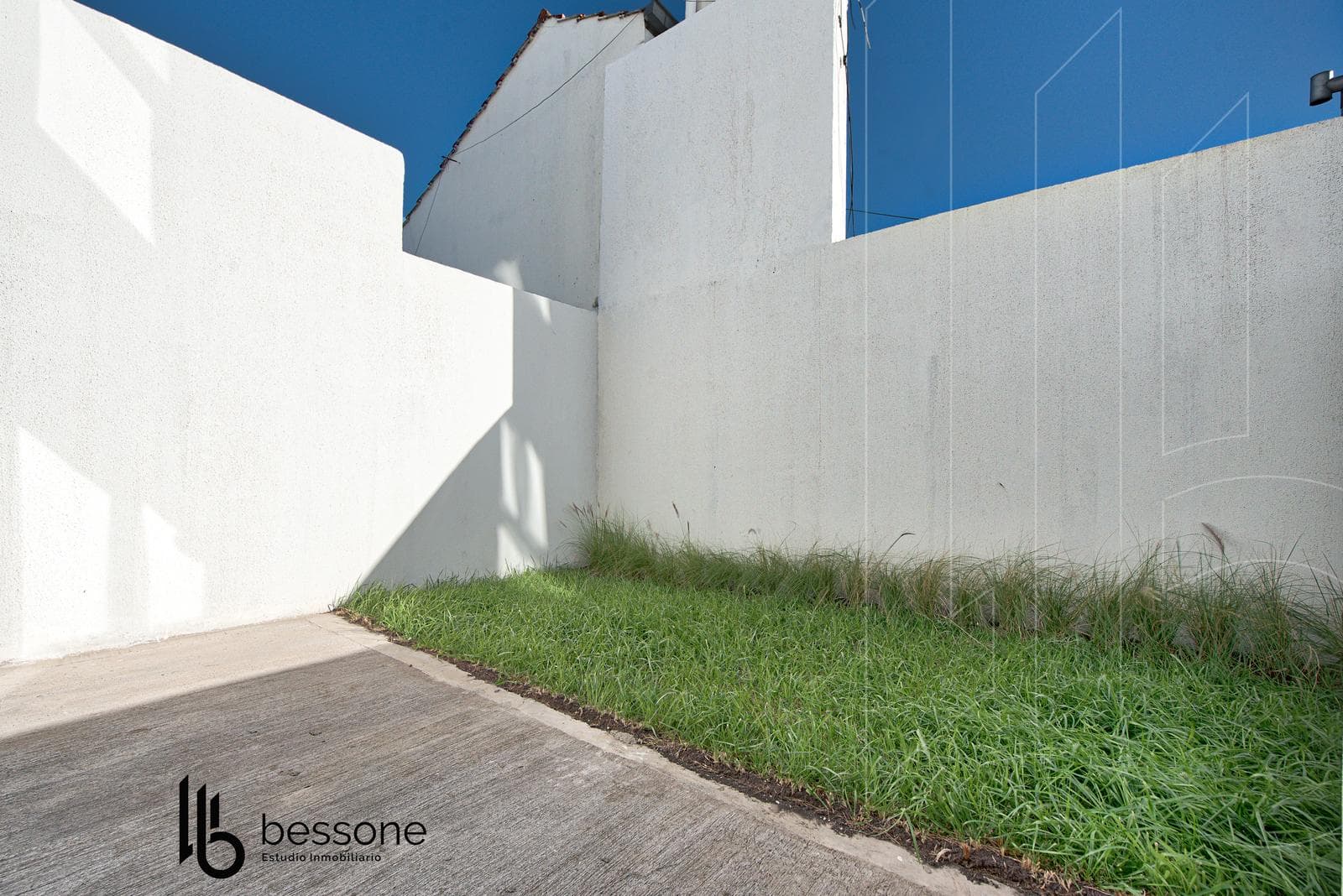Brand-New House with Patio and Grill in San José