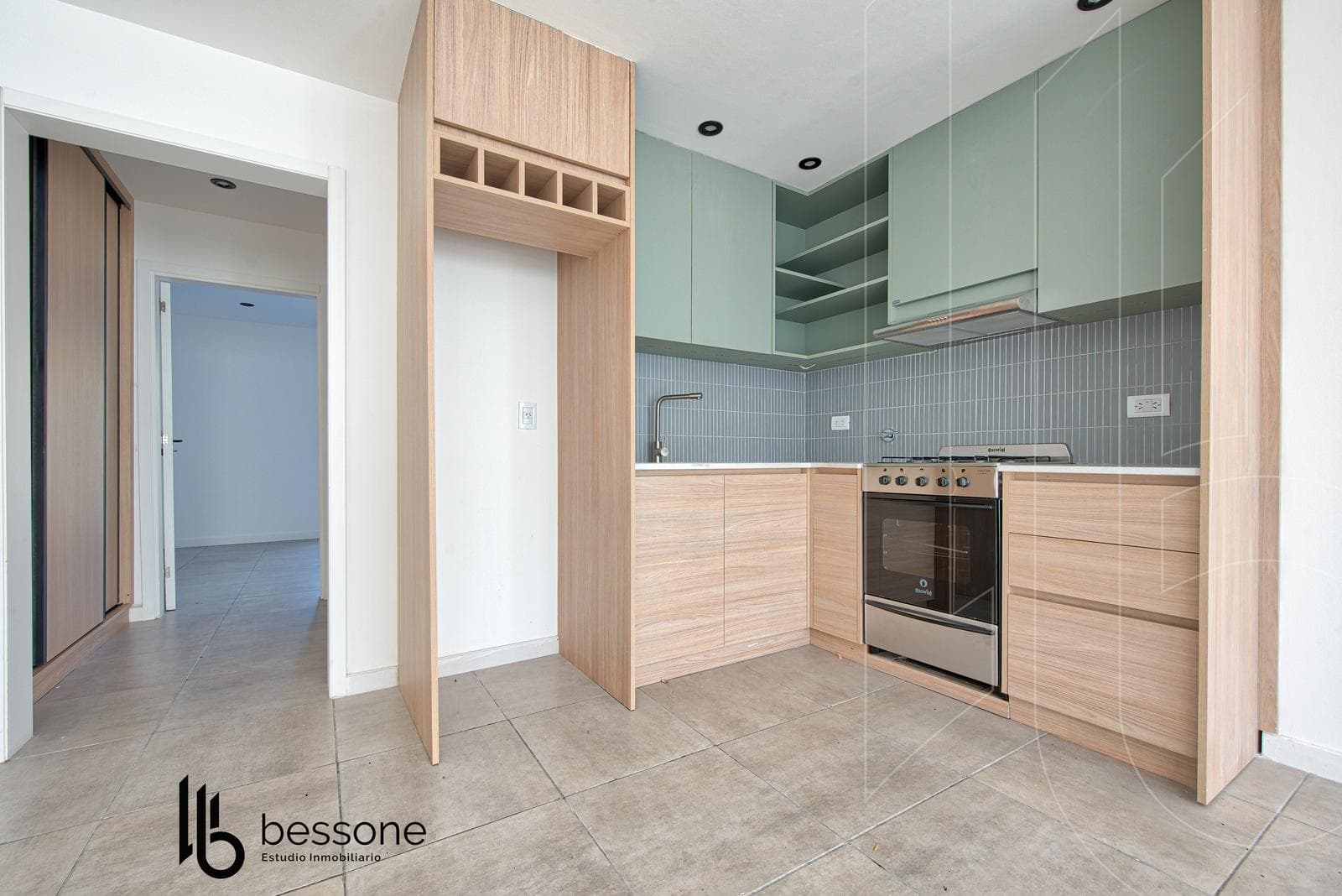 Brand-New House with Patio and Grill in San José