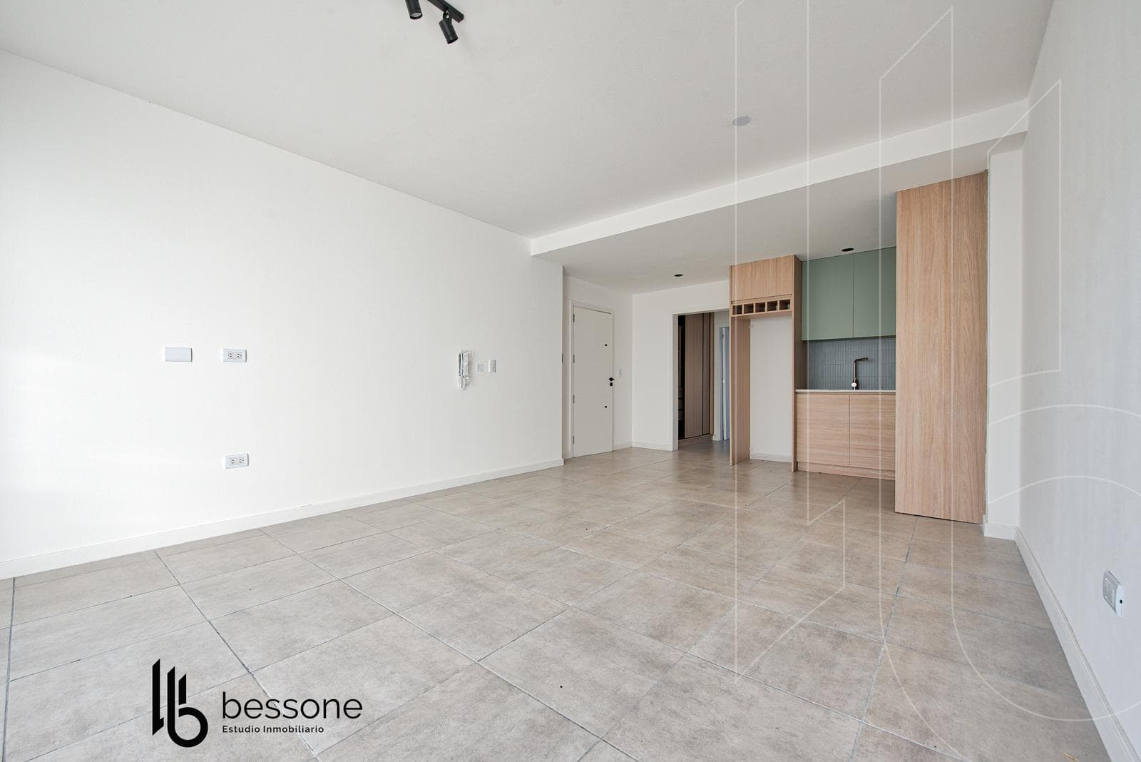 Brand-New House with Patio and Grill in San José