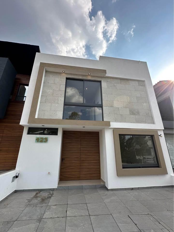House for Sale in Faisan, Altozano
