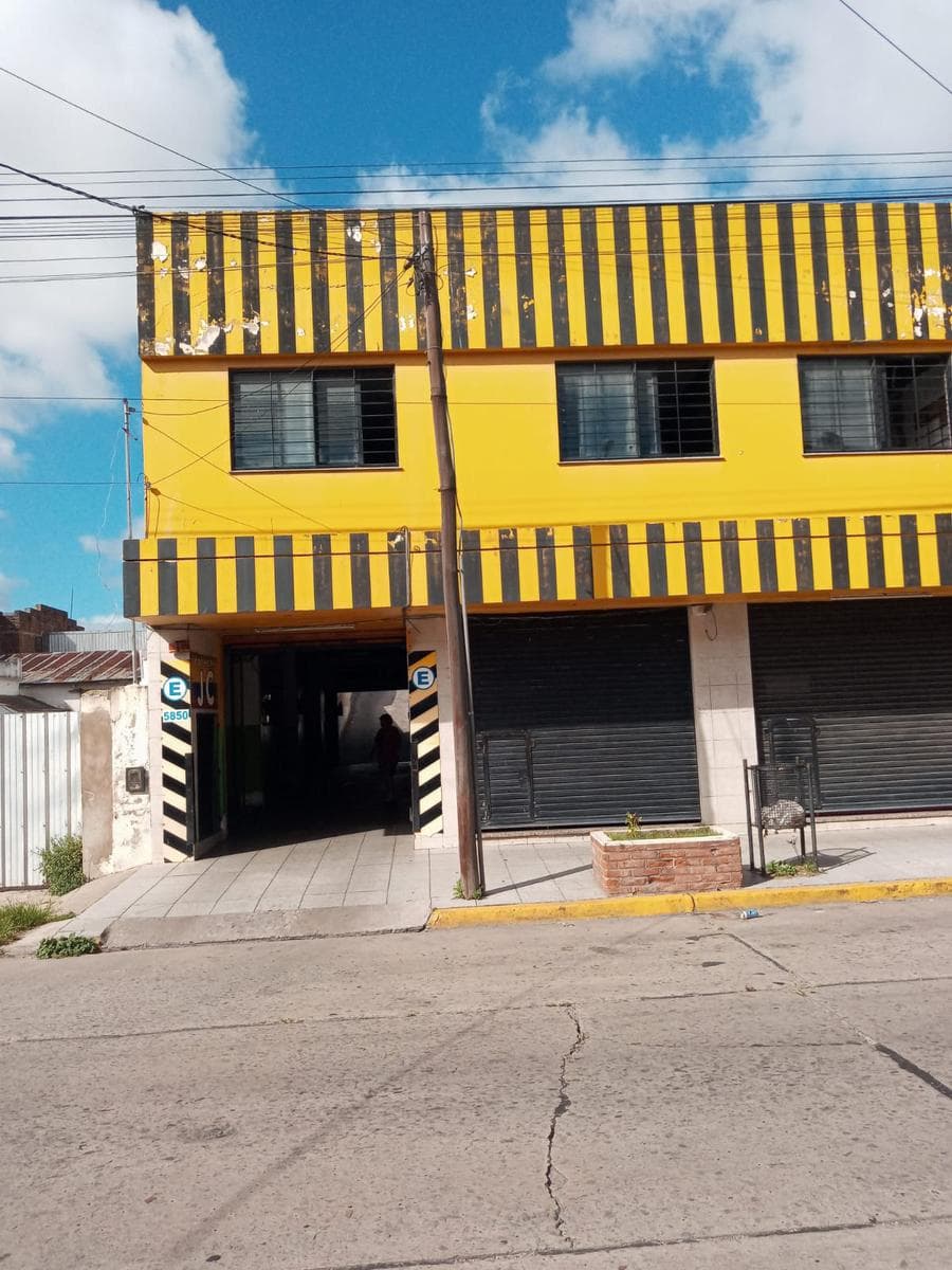 Parking garage on Bernardino Rivadavia Street