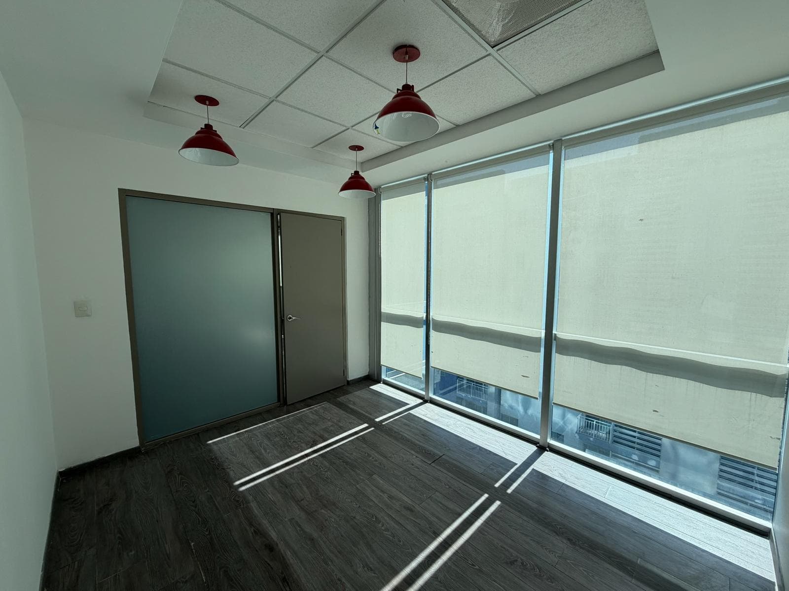 Office at Del Paseo Residencial