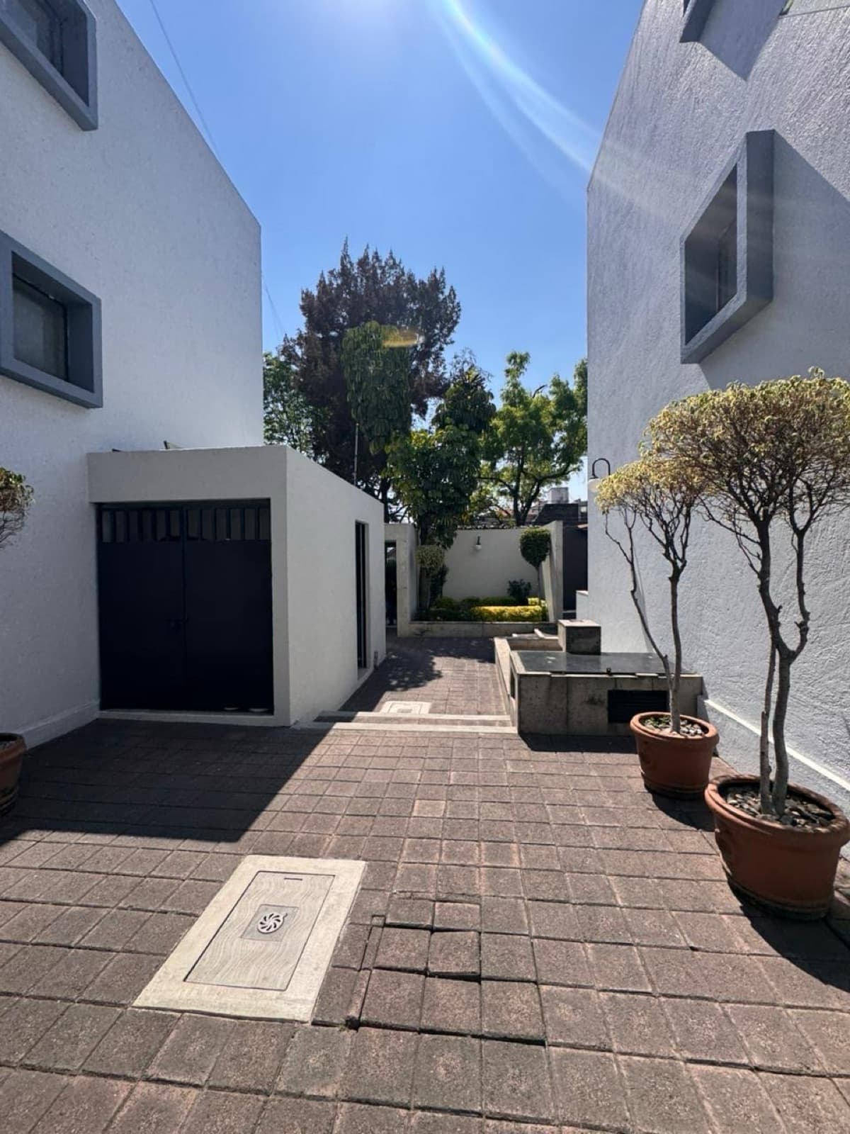 House for sale in Las Aguilas (lower part): 3 bedrooms, garden, rooftop garden, 2 parking spaces, security