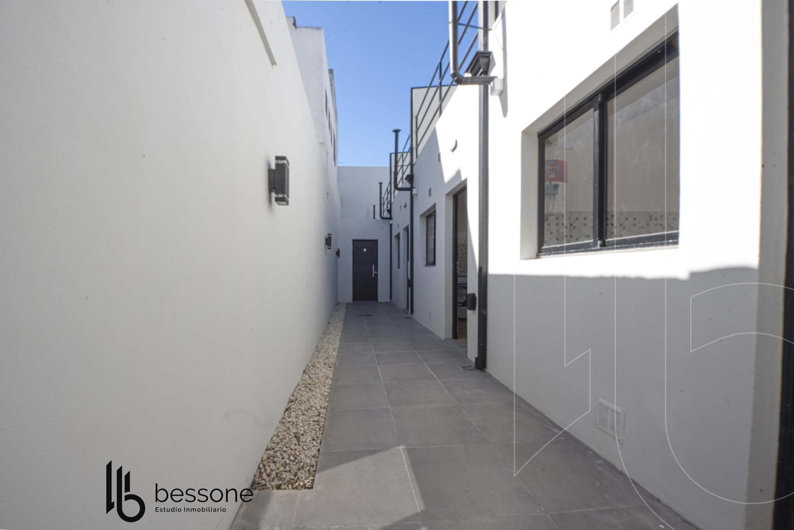 2-room duplex in the city center