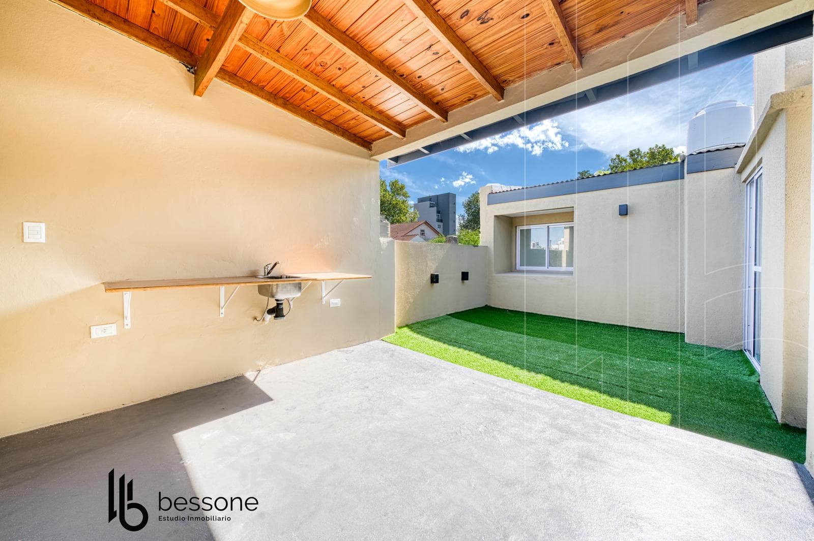 Exclusive, brand-new penthouse in La Perla