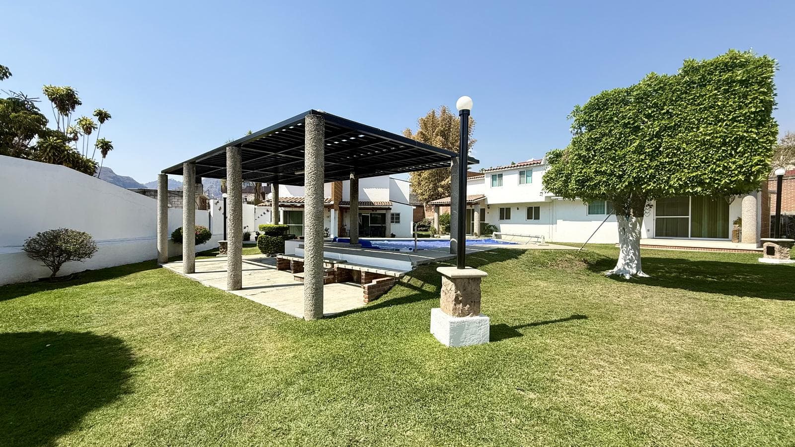 House for Sale in Morelos, Tlayacapan