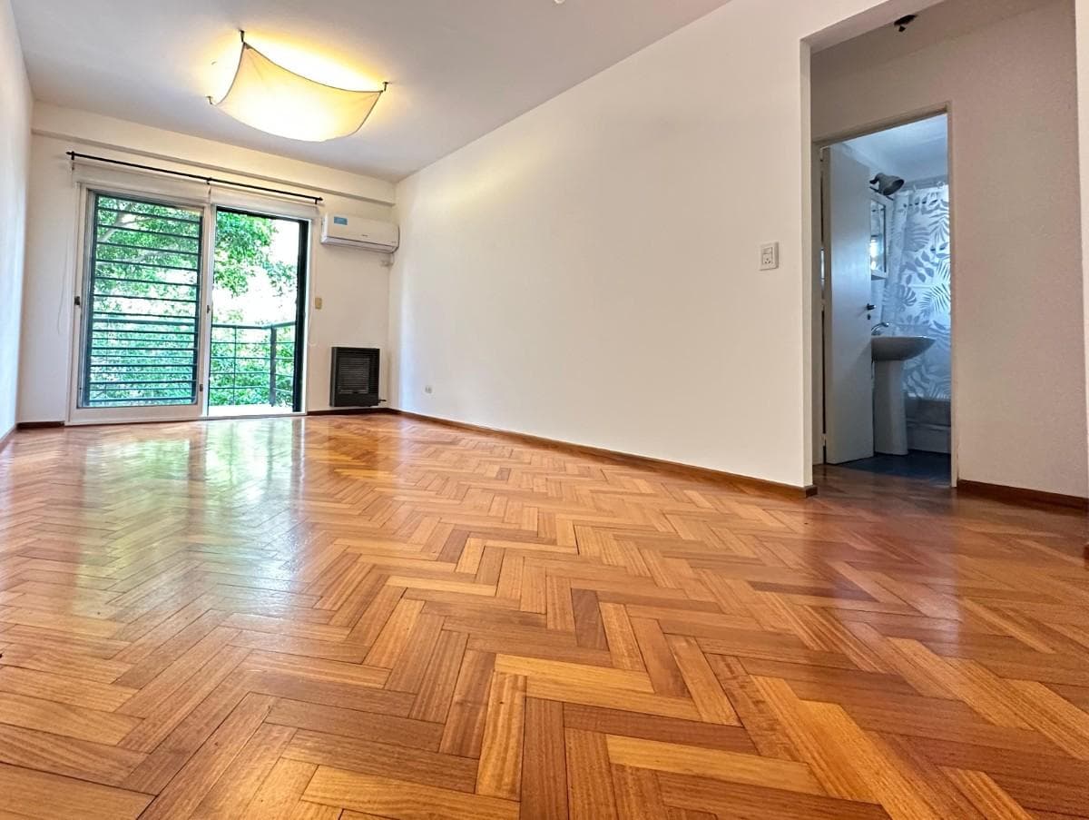 2-Room Apartment for Sale with Balcony and Private Parking Space, Belgrano Nuñez