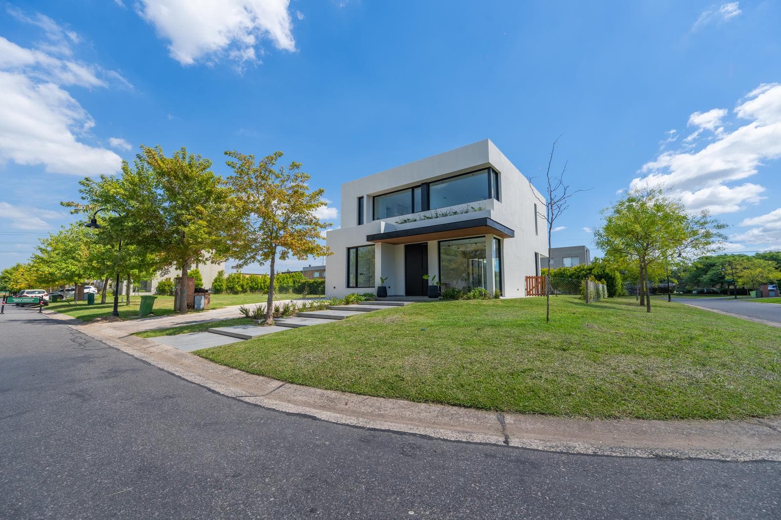 House for Sale in Tipas, Nordelta