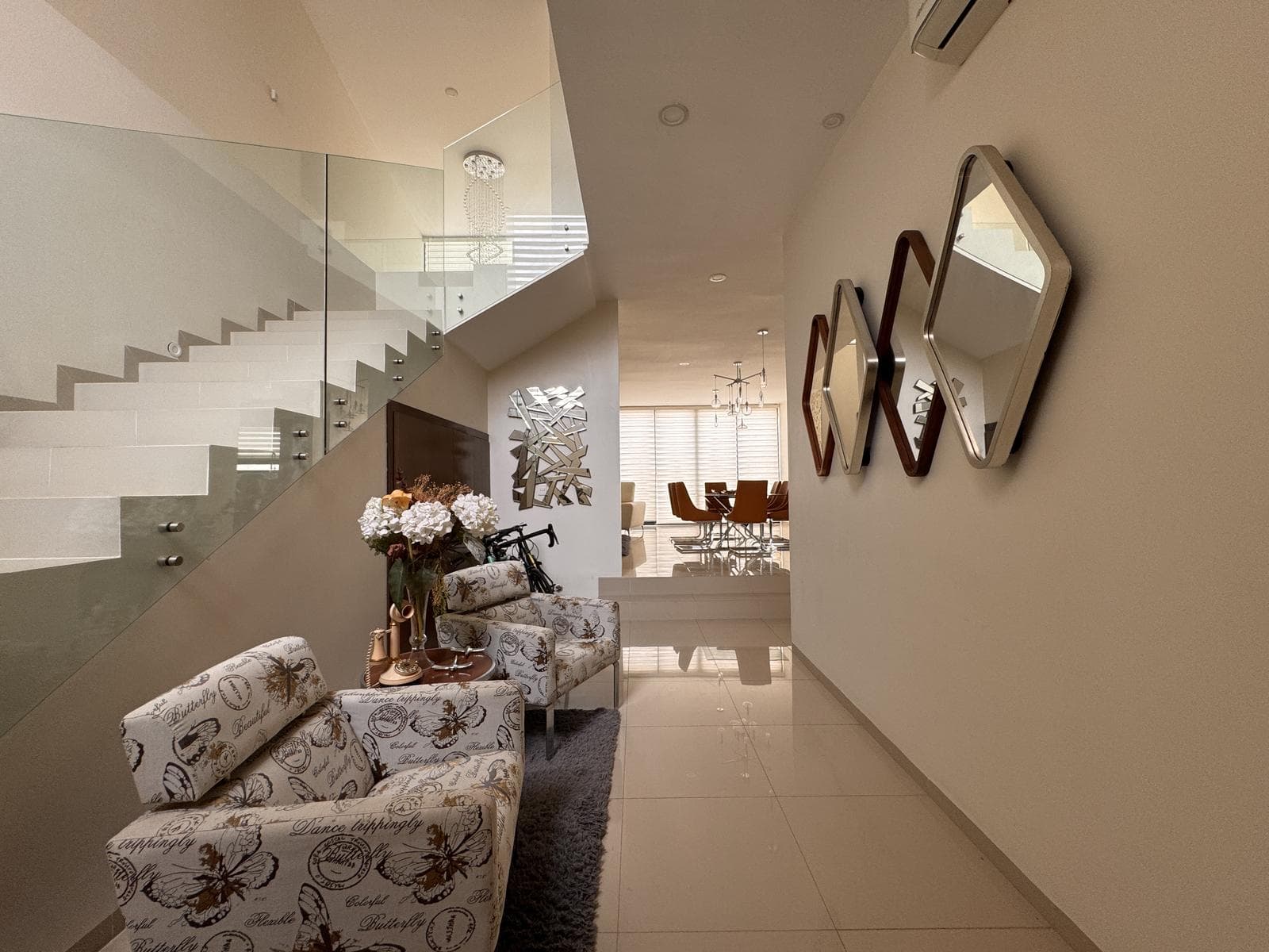 FURNISHED HOUSE IN PUNTA TIBURON