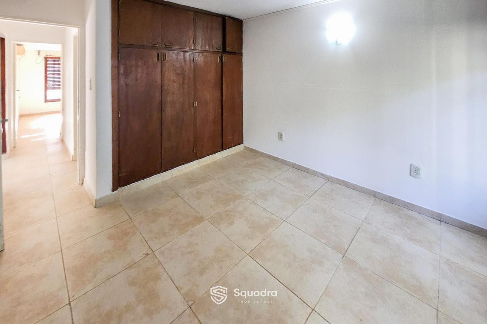 FOR SALE | TRADE - 2-bedroom house with garage - Lomas de Alberdi, Rosario. QUALIFIES FOR A MORTGAGE.