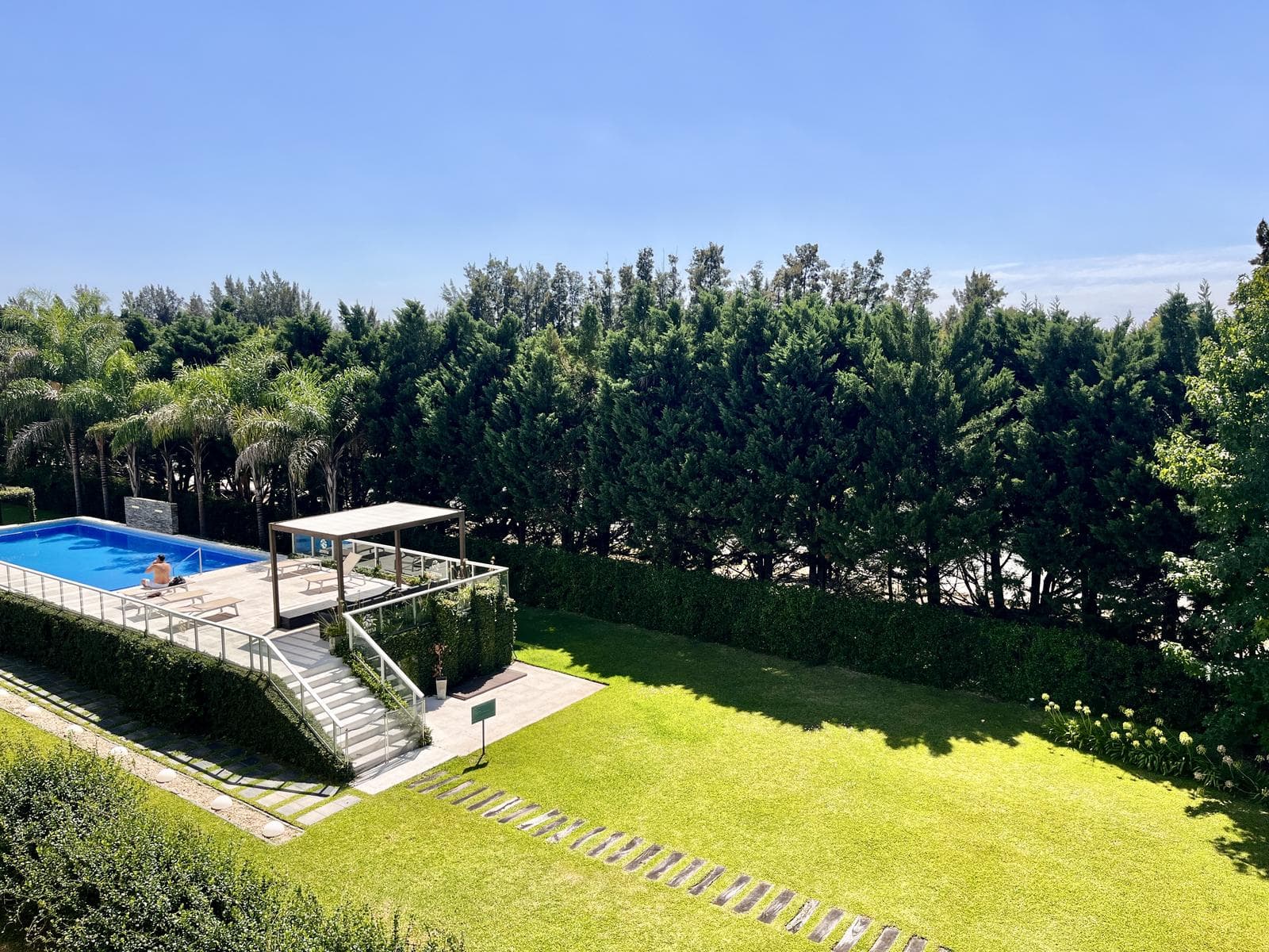 Ideal Investment Apartment - El Palmar - covered parking - pool - storage room and green views
