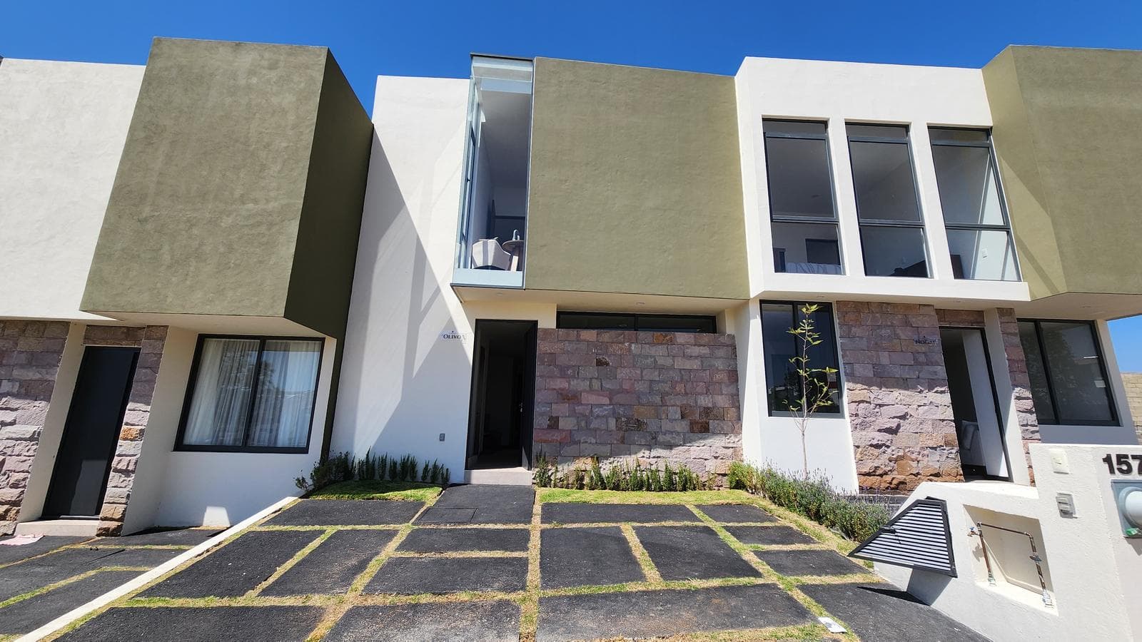 Casa en Venta en Santa María de Guido fraccionamiento privado con áreas verdes