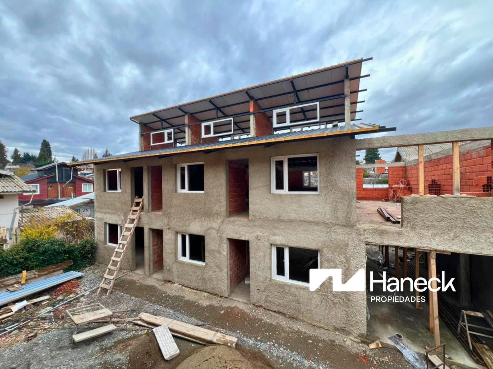FOR SALE: 2-room apartment, ground floor, Bariloche