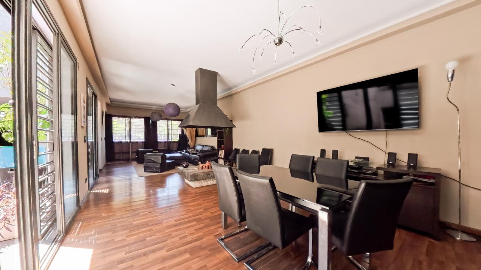 House for Sale in Saavedra
