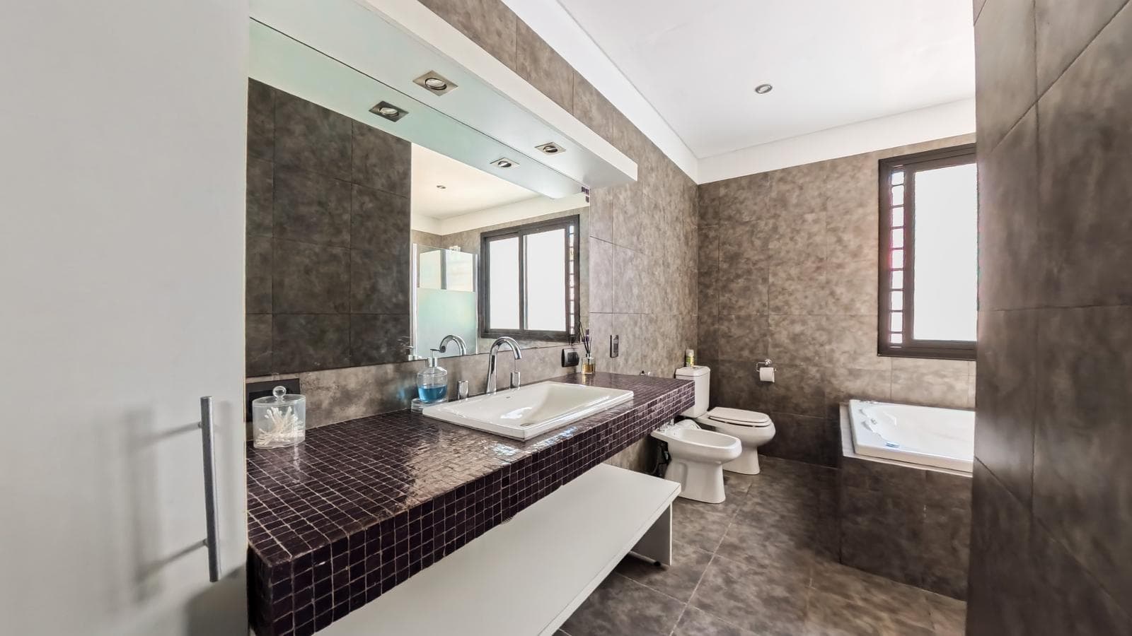 House for Sale in Saavedra