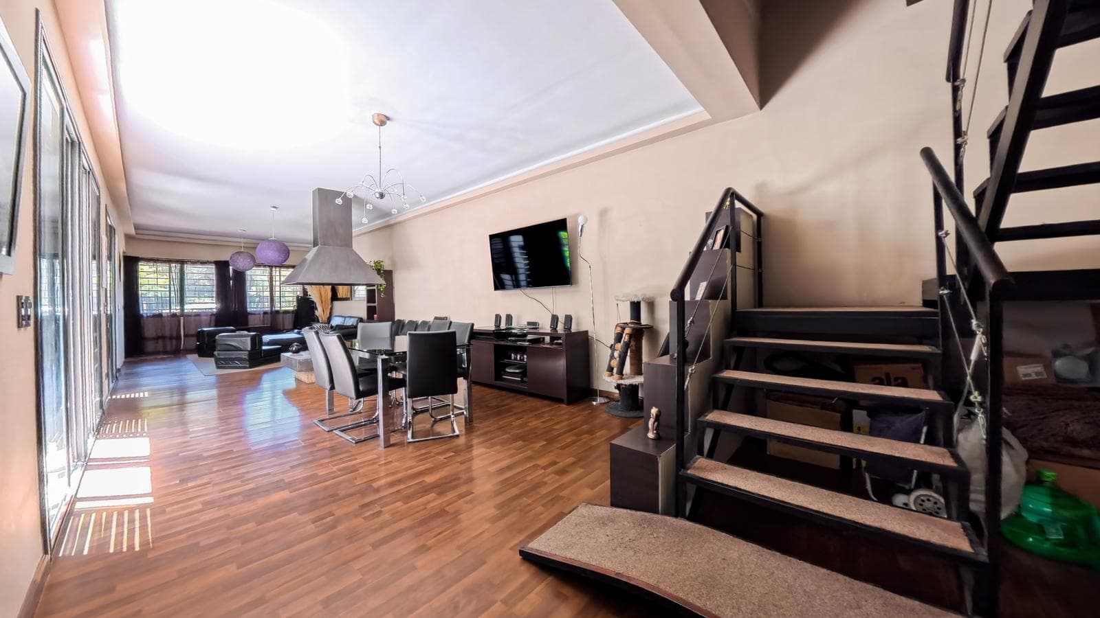 House for Sale in Saavedra