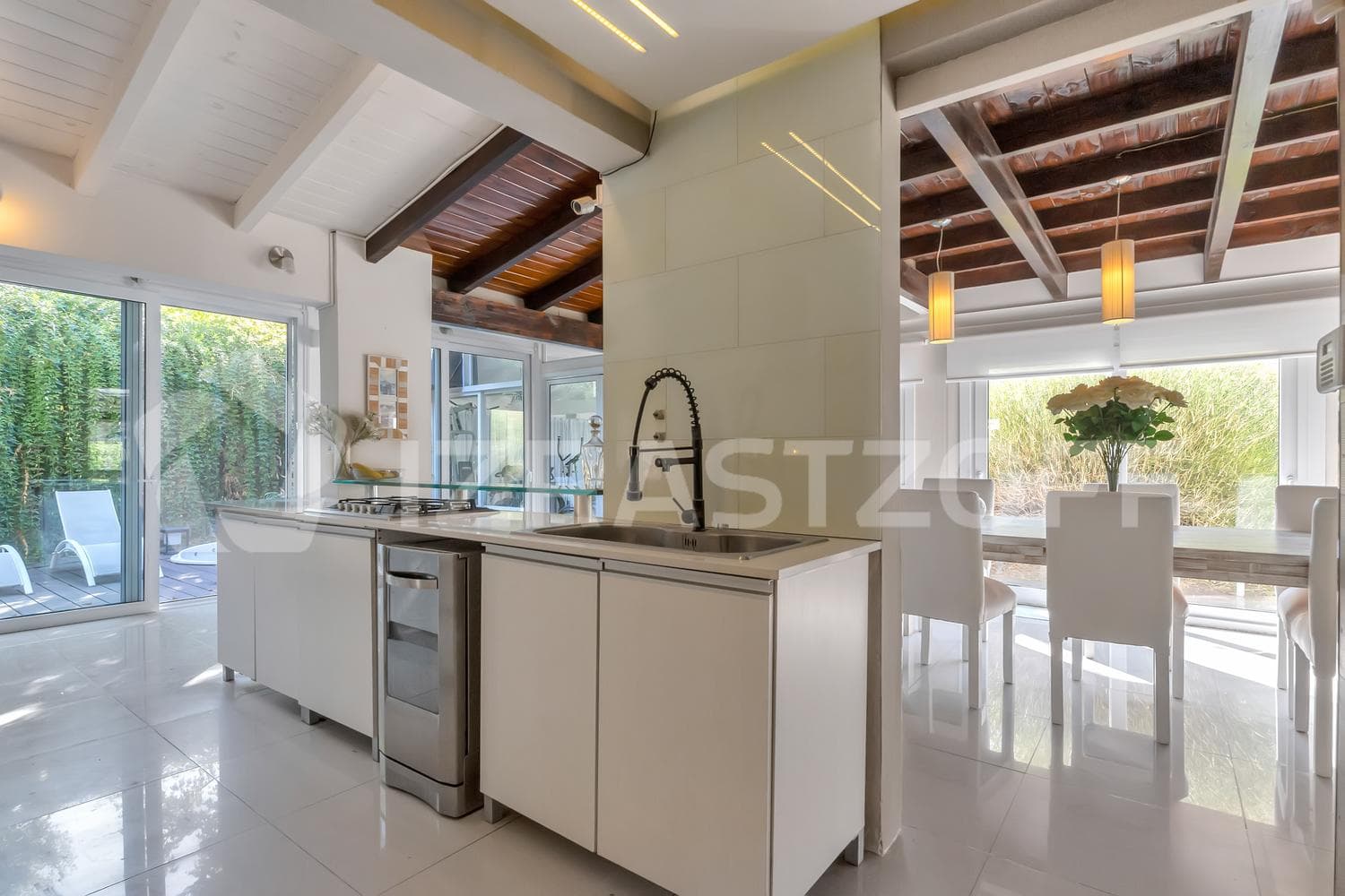 House in Los Lagartos 5 bedrooms, 6 bathrooms