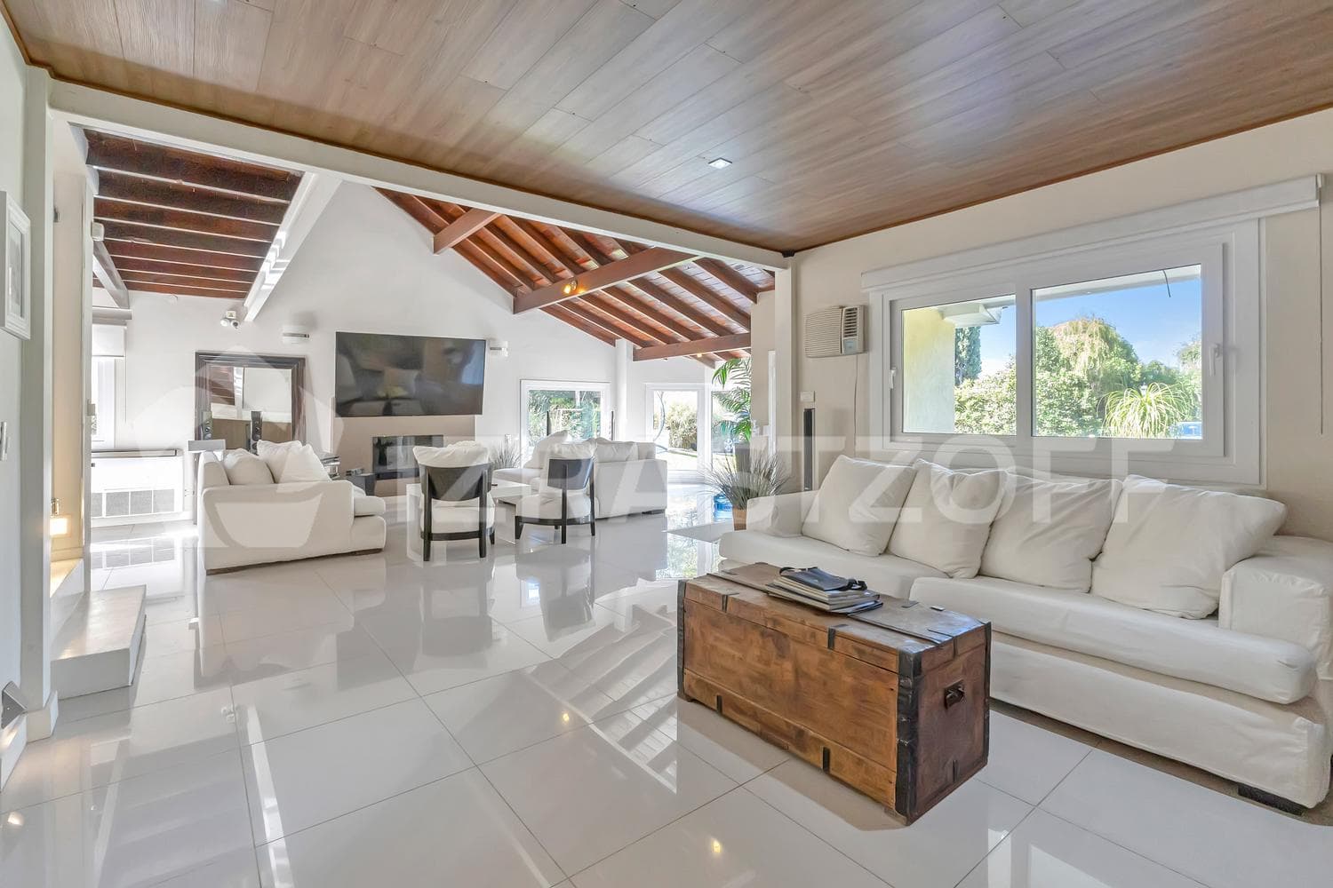 House in Los Lagartos 5 bedrooms, 6 bathrooms