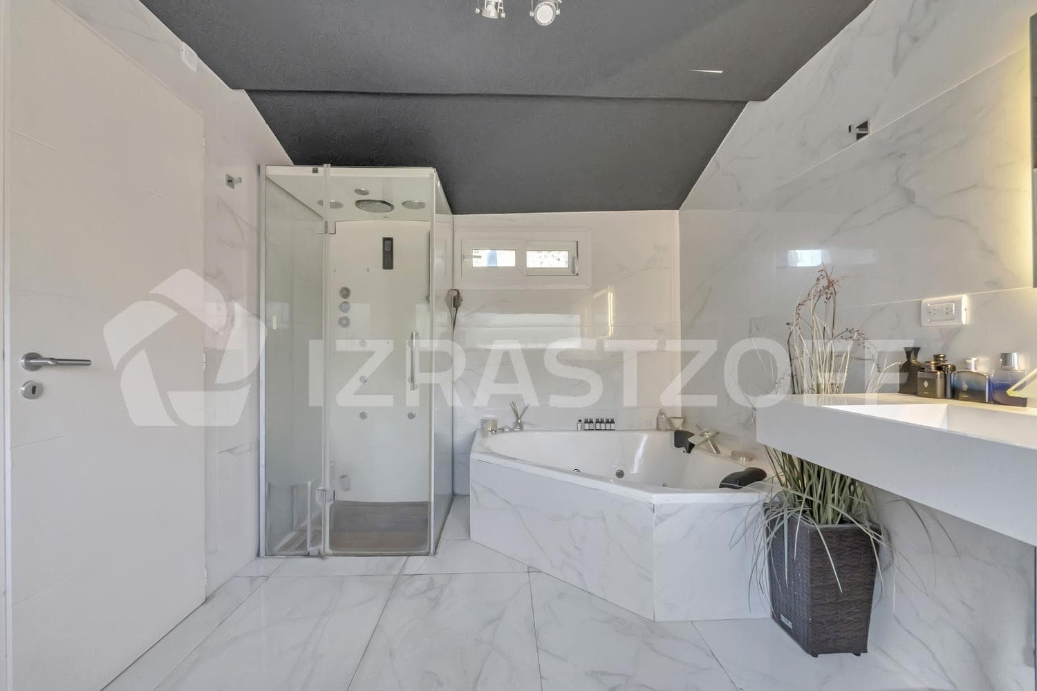 House in Los Lagartos 5 bedrooms, 6 bathrooms