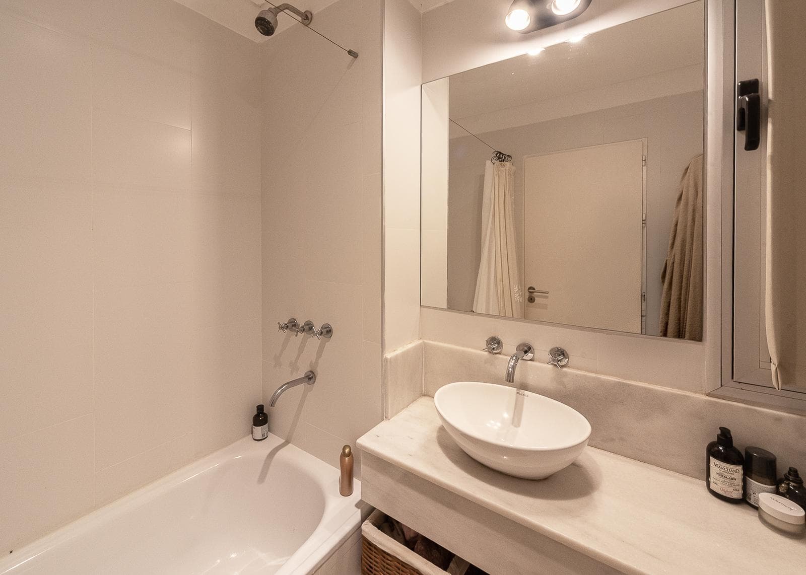2-Bedroom Apartment for Sale on the Ground Floor with Garden and Grill; 2 Parking Spaces (Currently Rented) in Las Piedras – Nordelta