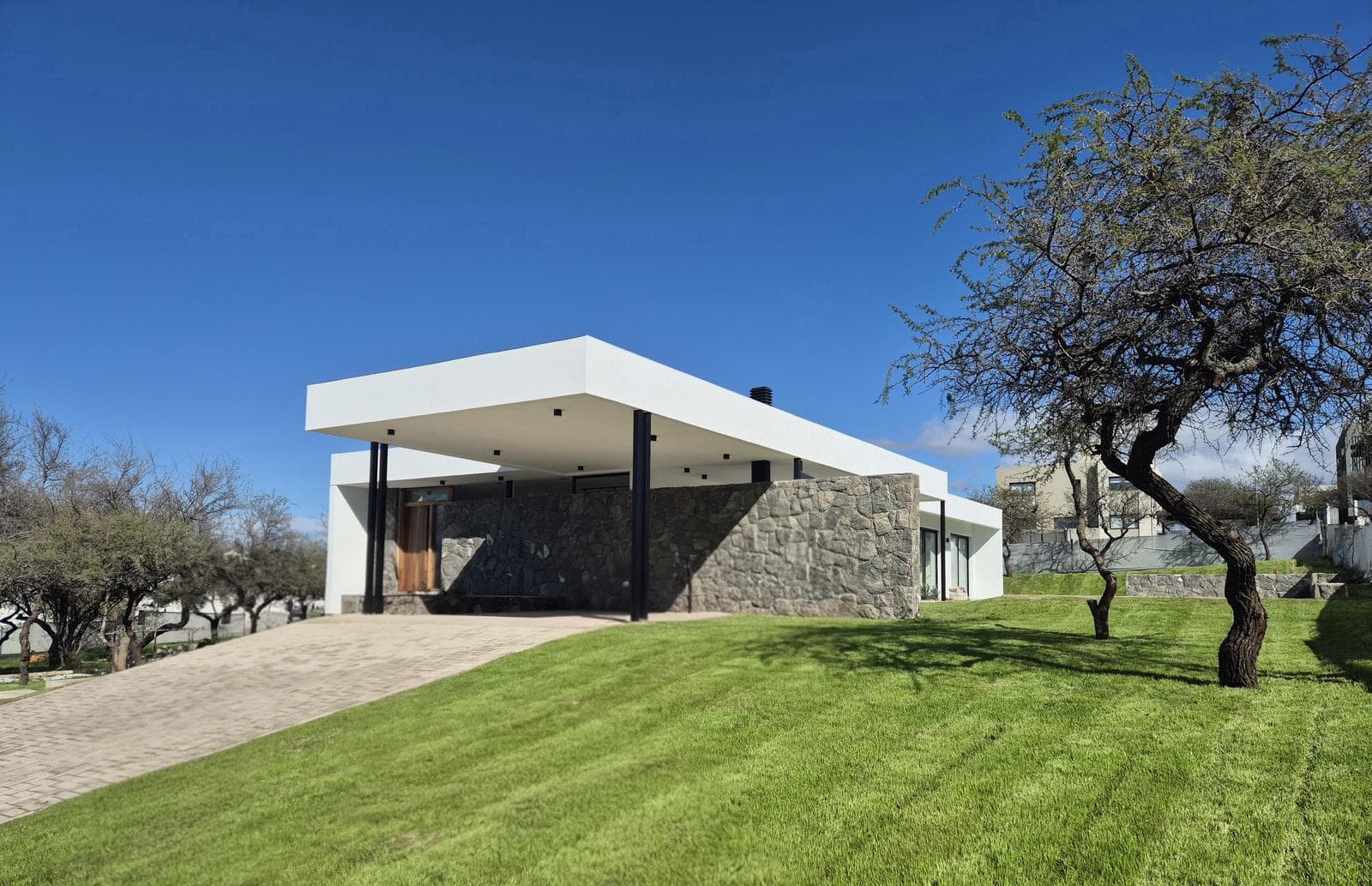 3-Bedroom House | Alta Gracia Country Golf | Pool