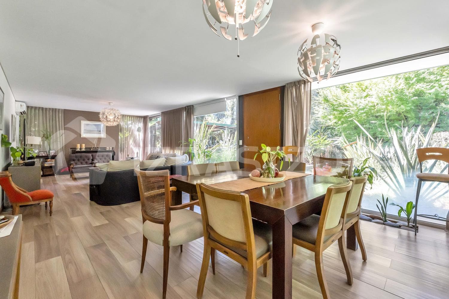 House for Sale in Highland Park, 4 Rooms
