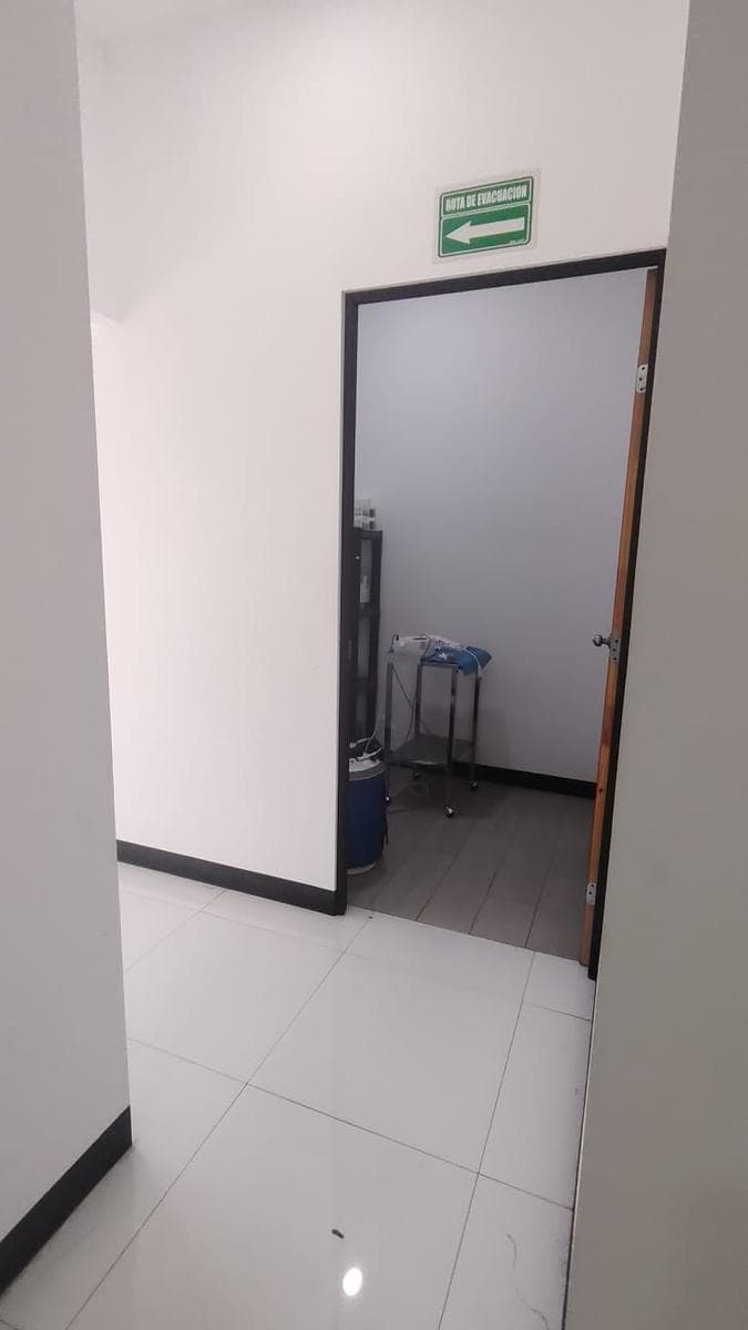 COMMERCIAL SPACE FOR RENT IN REAL DE CUMBRES