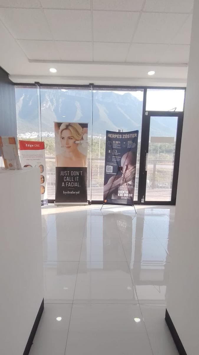 COMMERCIAL SPACE FOR RENT IN REAL DE CUMBRES