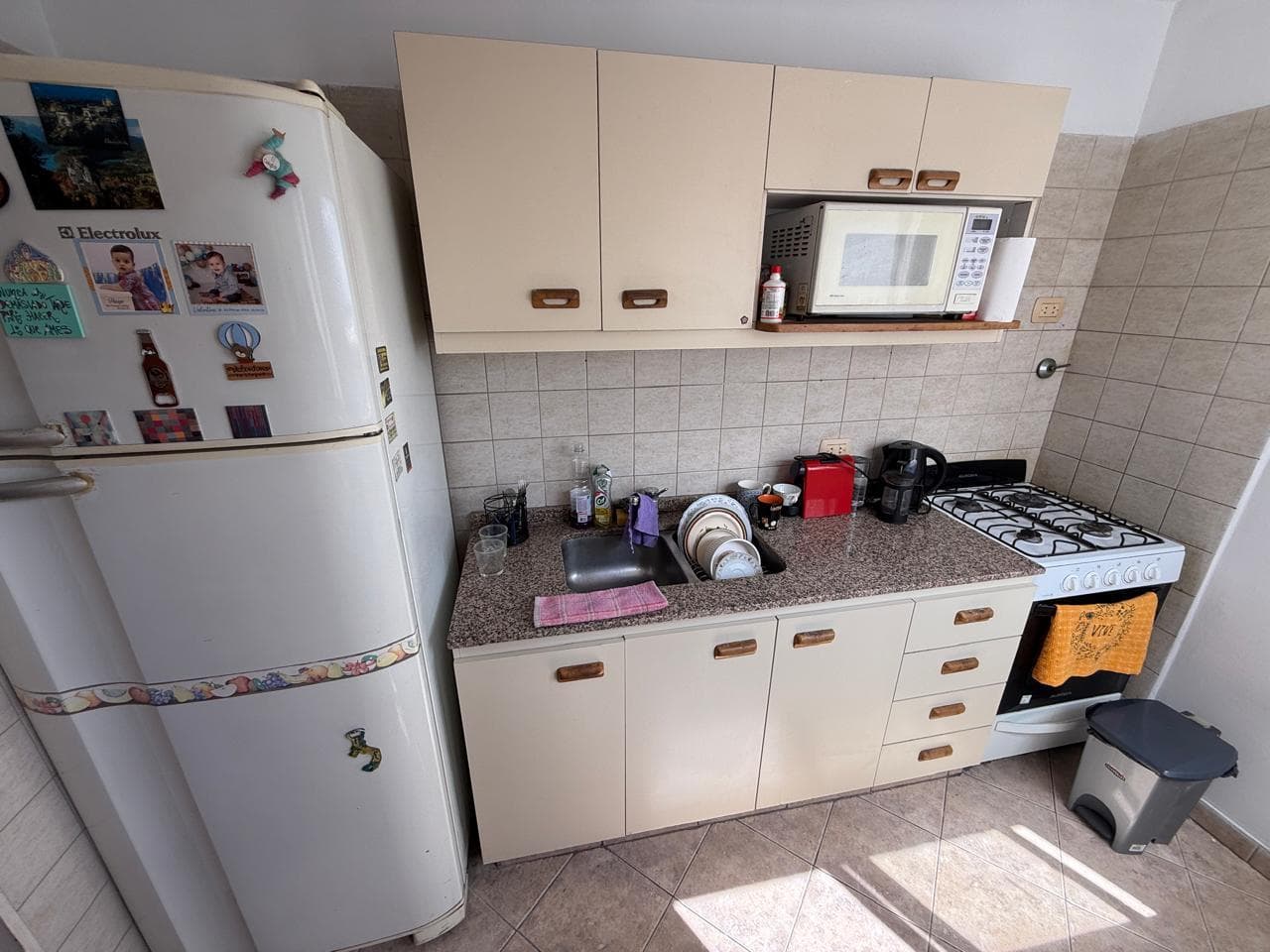 4-room apartment with balcony and garage in Villa Ballester; upper floor; low maintenance fees