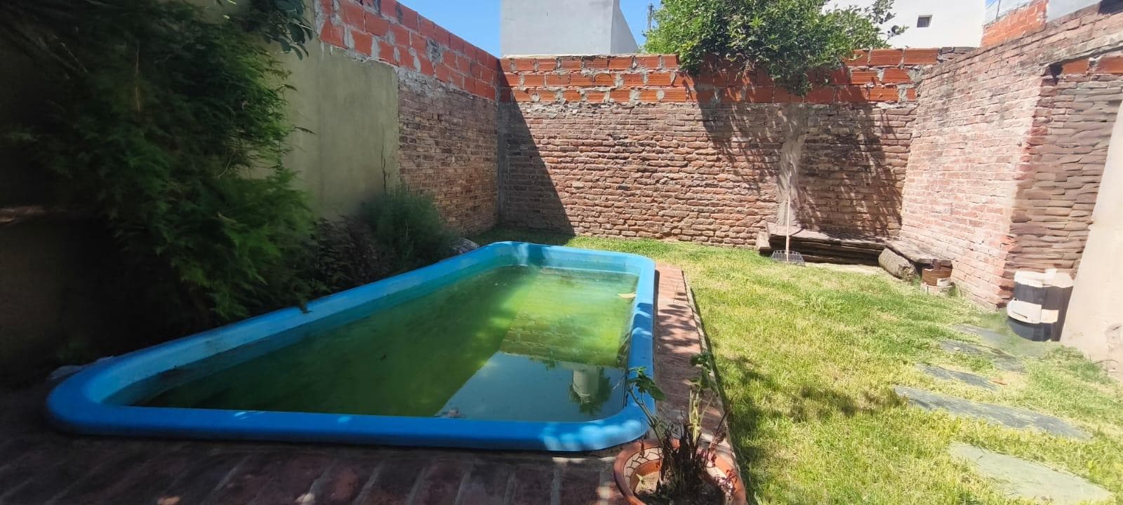 House in Ezpeleta Oeste