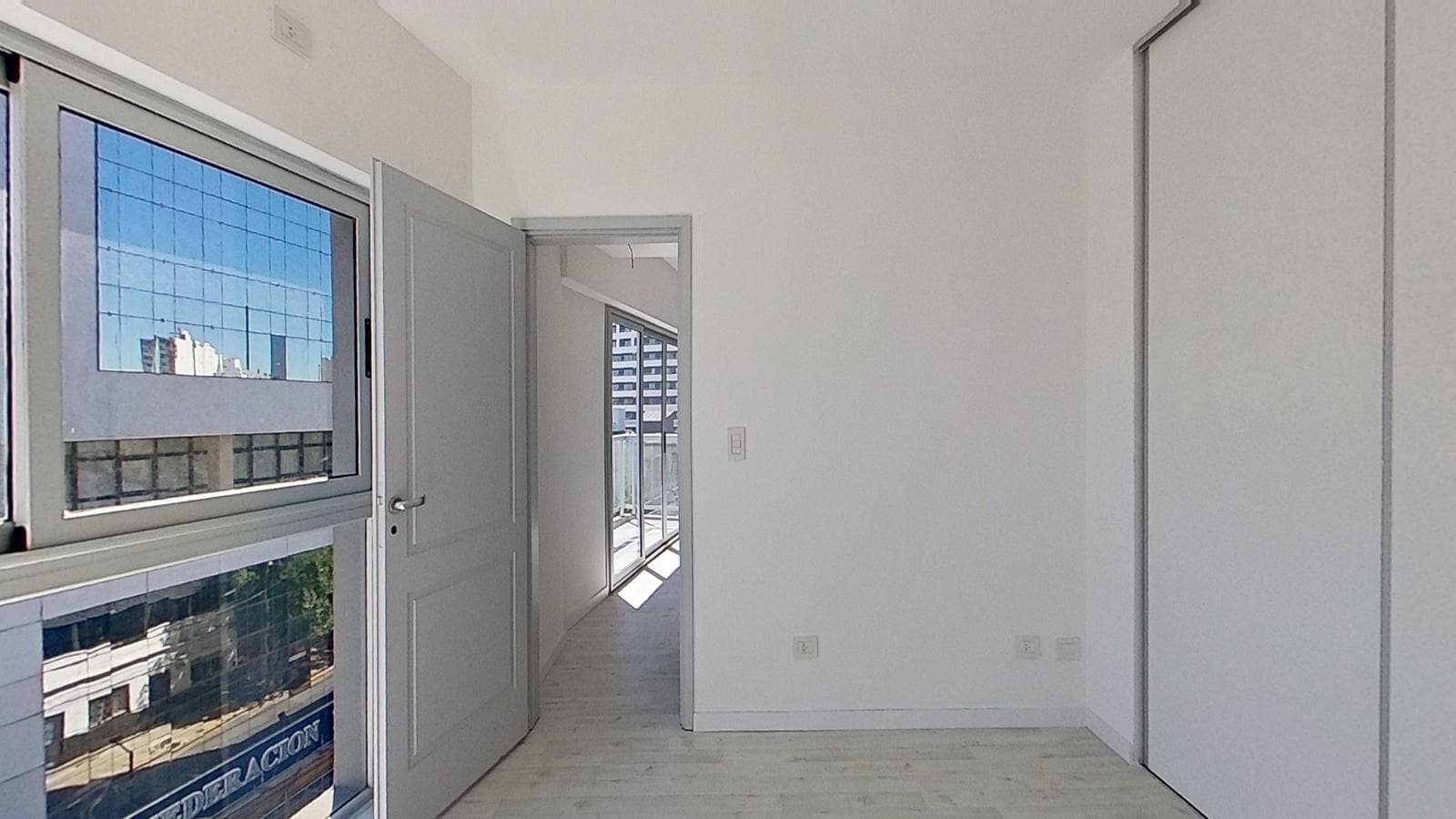 BRAND-NEW 2-ROOM APARTMENT FOR SALE WITH BALCONY IN DOWNTOWN AVELLANEDA