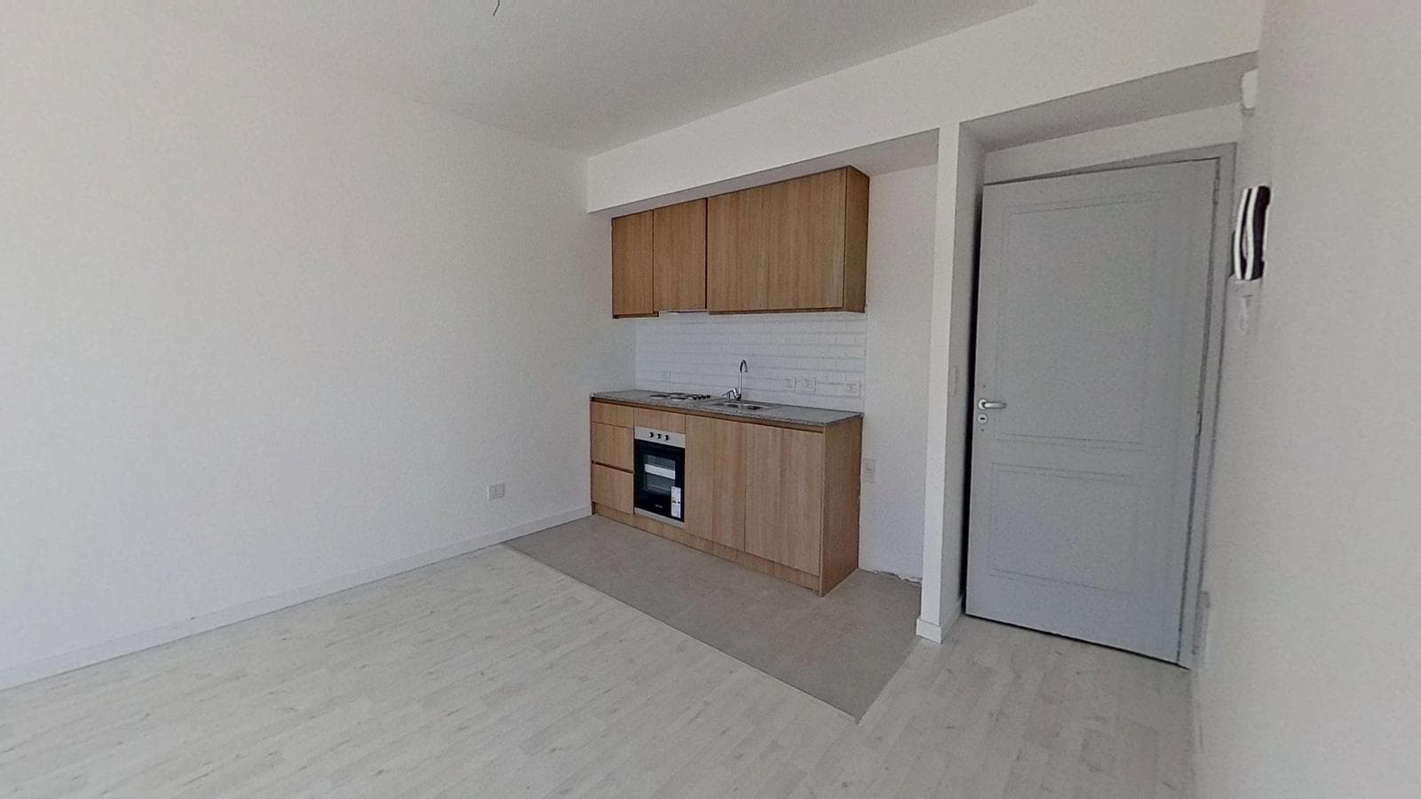 BRAND-NEW 2-ROOM APARTMENT FOR SALE WITH BALCONY IN DOWNTOWN AVELLANEDA