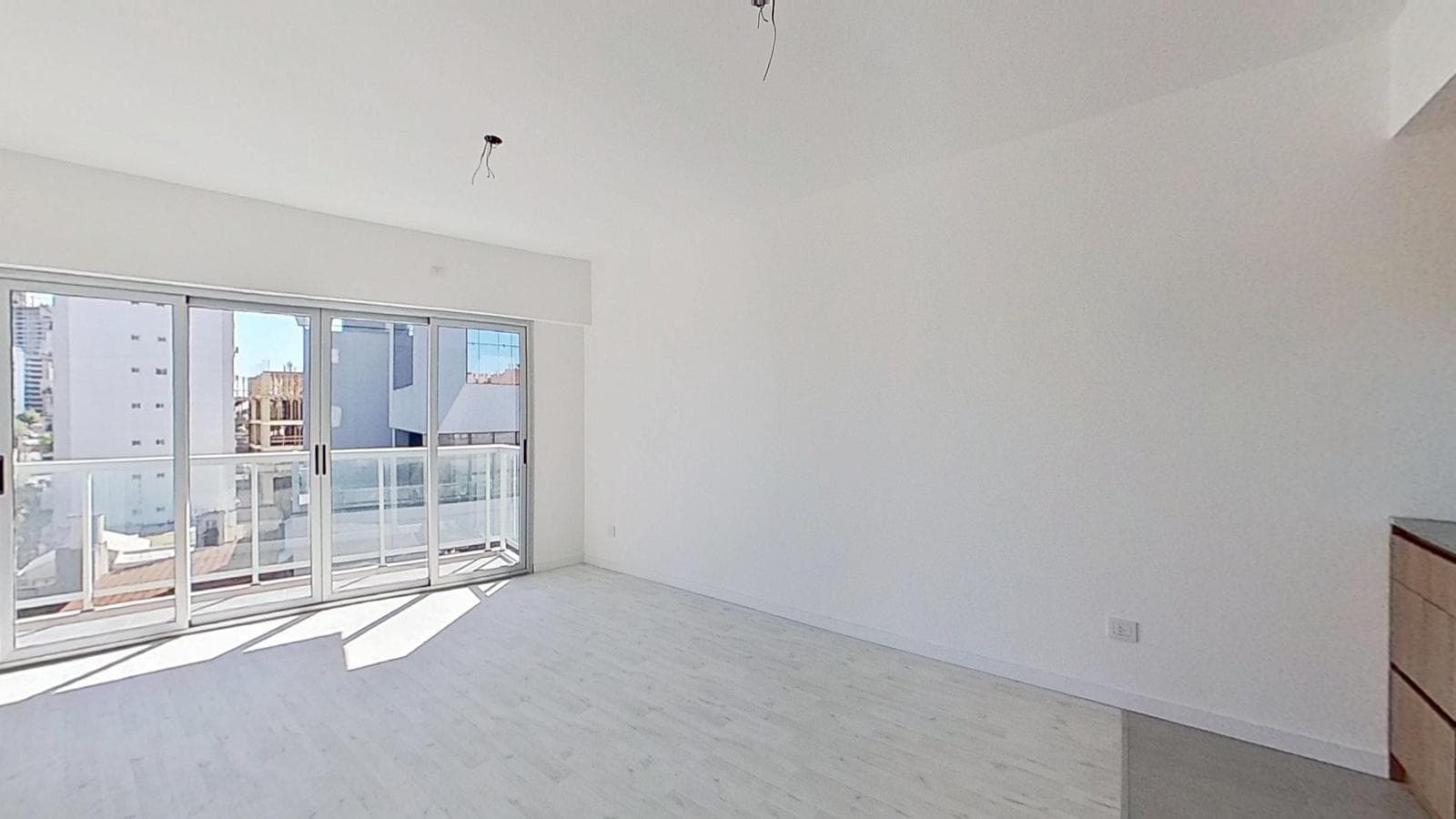 BRAND-NEW 2-ROOM APARTMENT FOR SALE WITH BALCONY IN DOWNTOWN AVELLANEDA