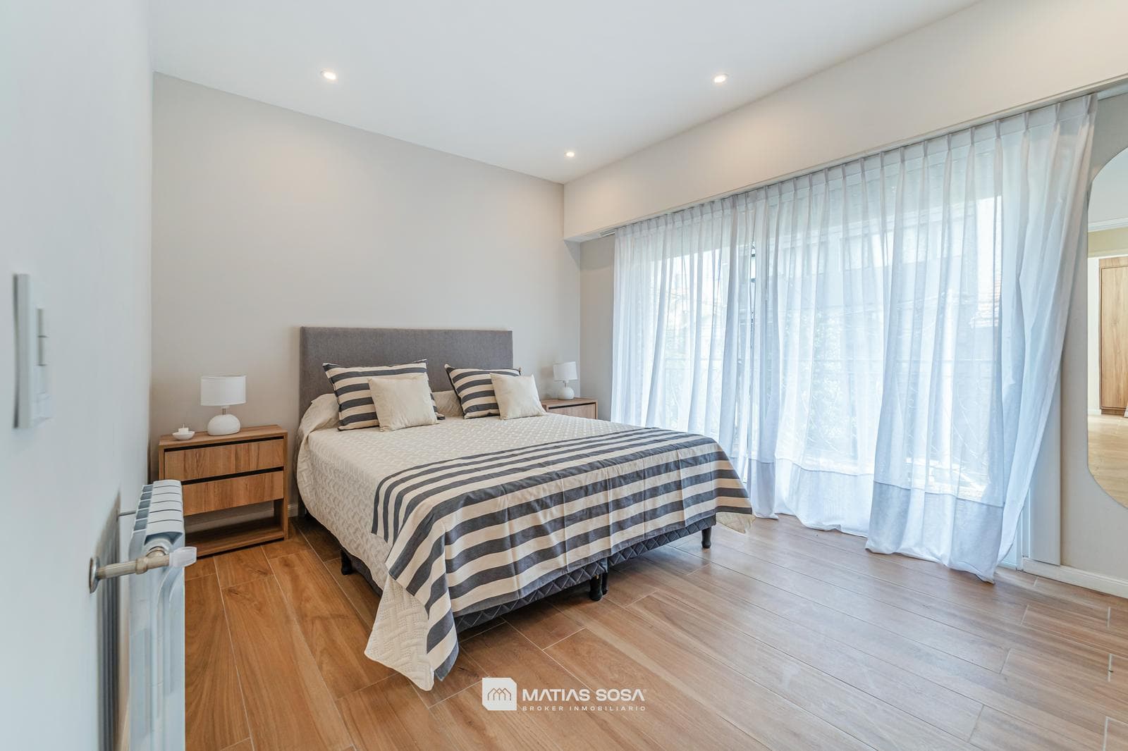 For Sale - Condominium - Renovated and Furnished - Garage - Aldrey