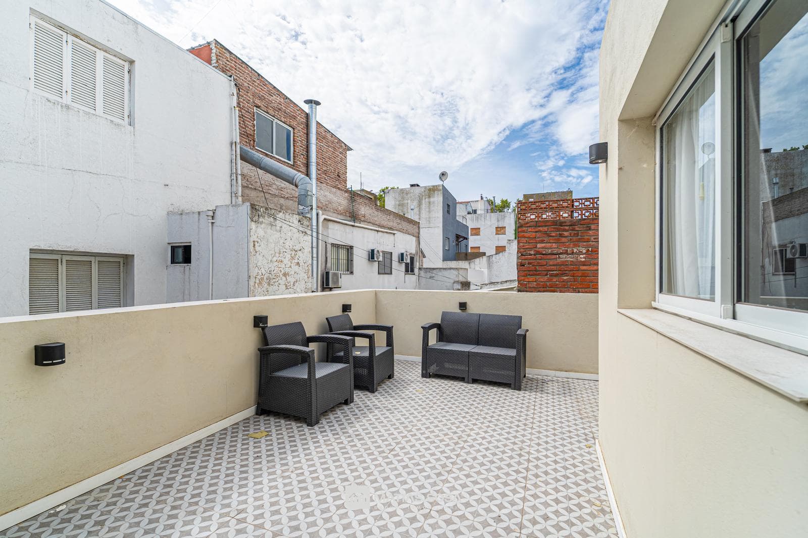 For Sale - Condominium - Renovated and Furnished - Garage - Aldrey