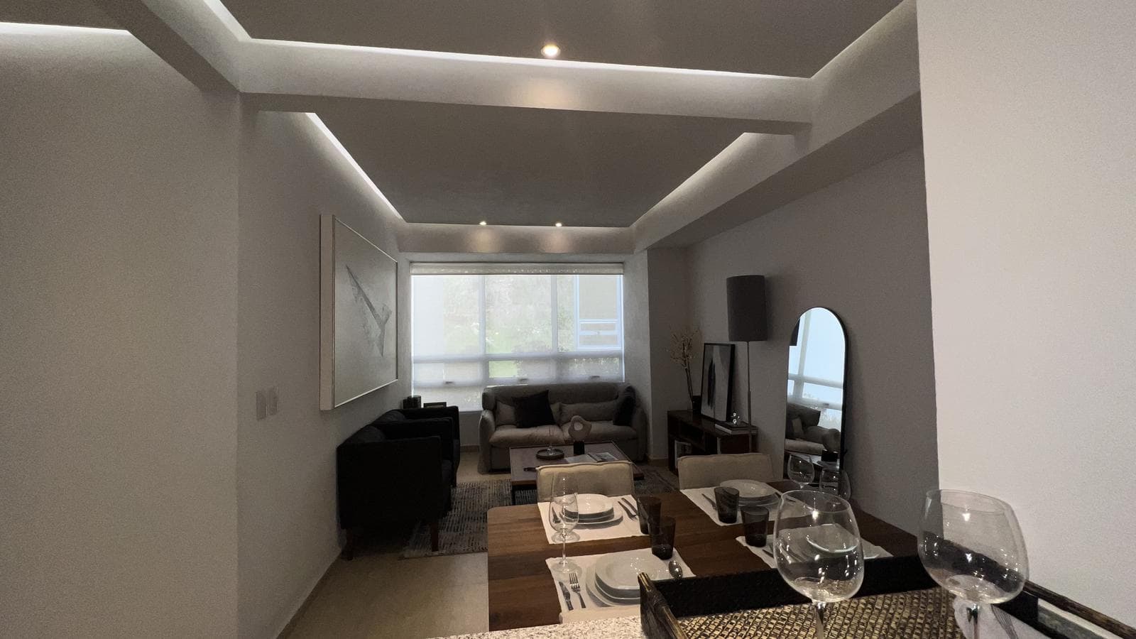 APARTMENT FOR RENT: GREAT LOCATION AND COMFORTABLE