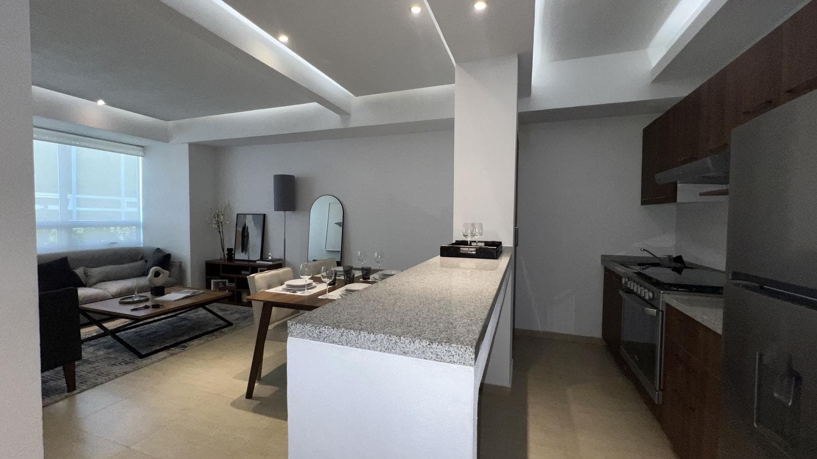 APARTMENT FOR RENT: GREAT LOCATION AND COMFORTABLE