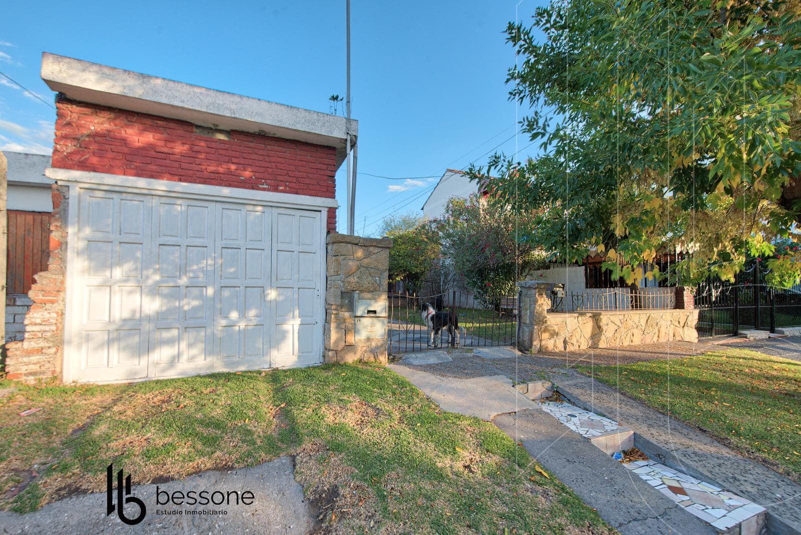 House in Las Colinas, P. Ramos