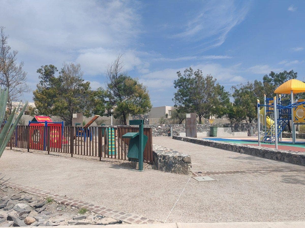 FURNISHED CCASA IN A CONDOMINIUM WITH AMENITIES FOR RENT, ZAKIA, QUERÉTARO asa in a condominium