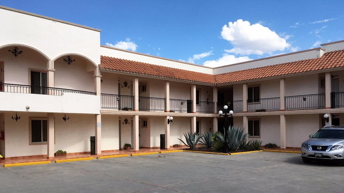 Apartment - Los Pinos Subdivision