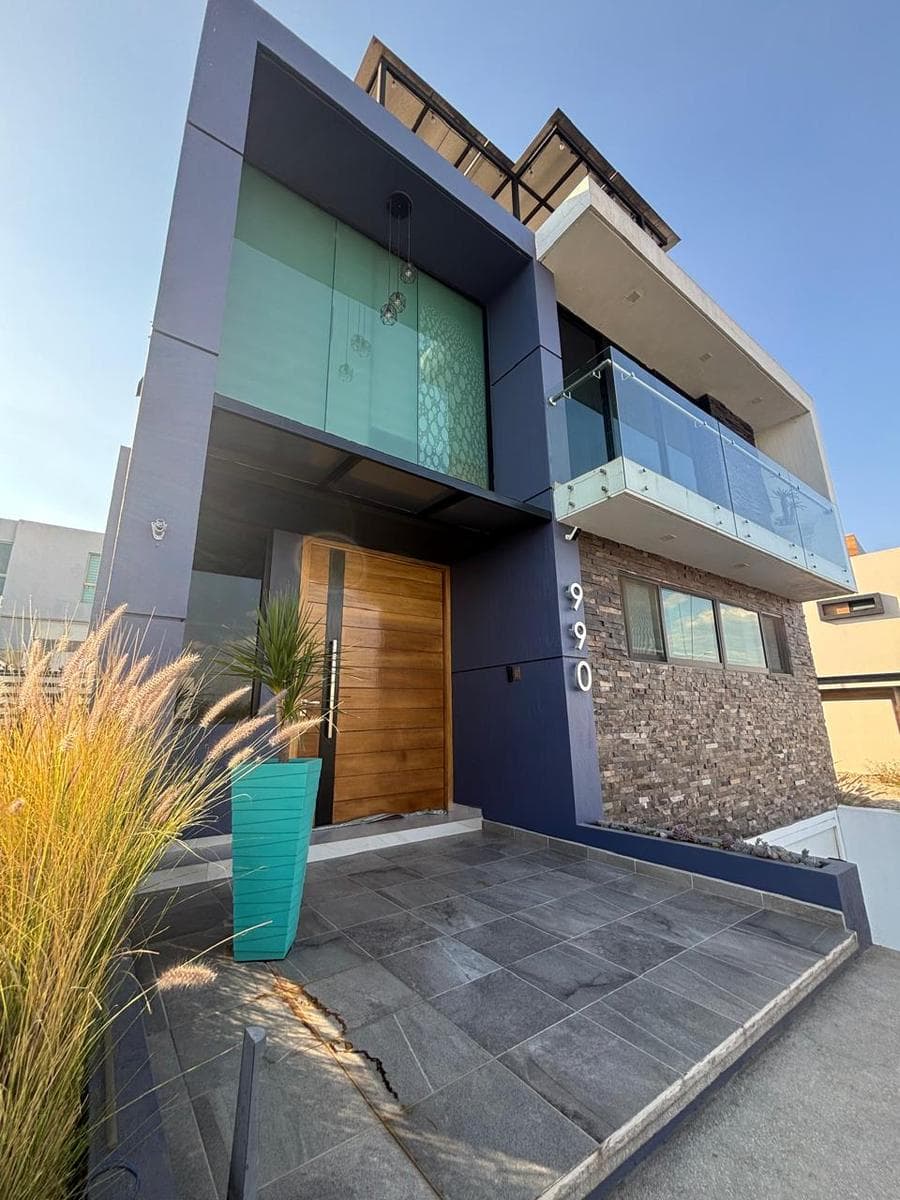 House in Valle Imperial