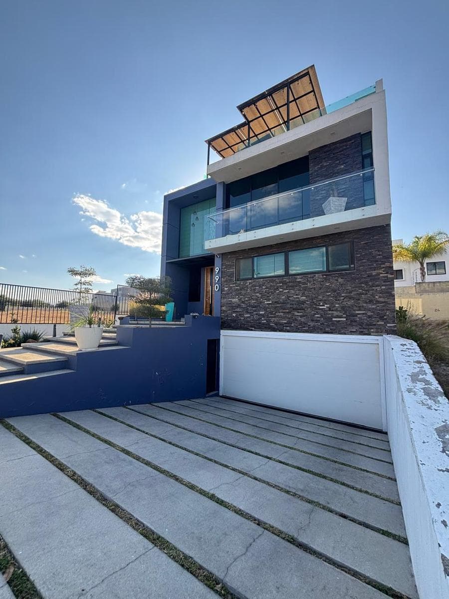 House in Valle Imperial