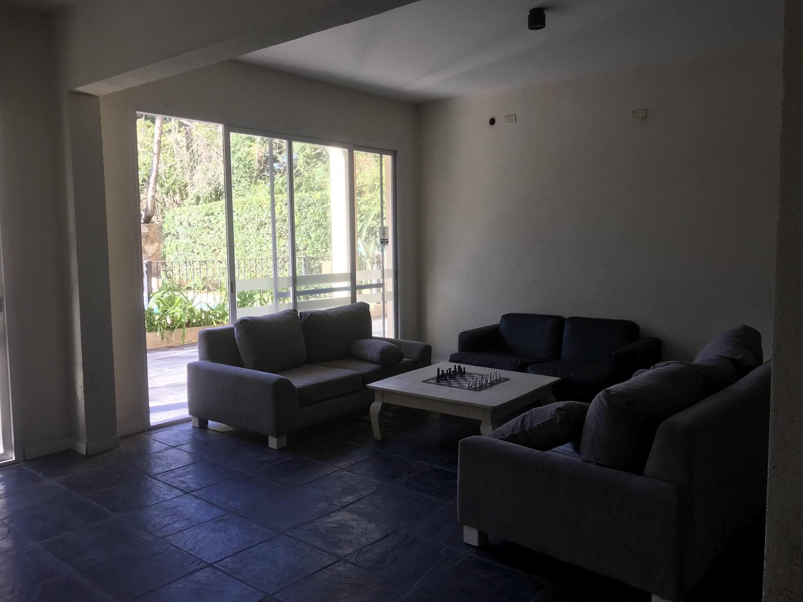 Apartment in Manuel Alberti, 2 bedrooms, 1 bathroom, ground floor, with garden, credit available.