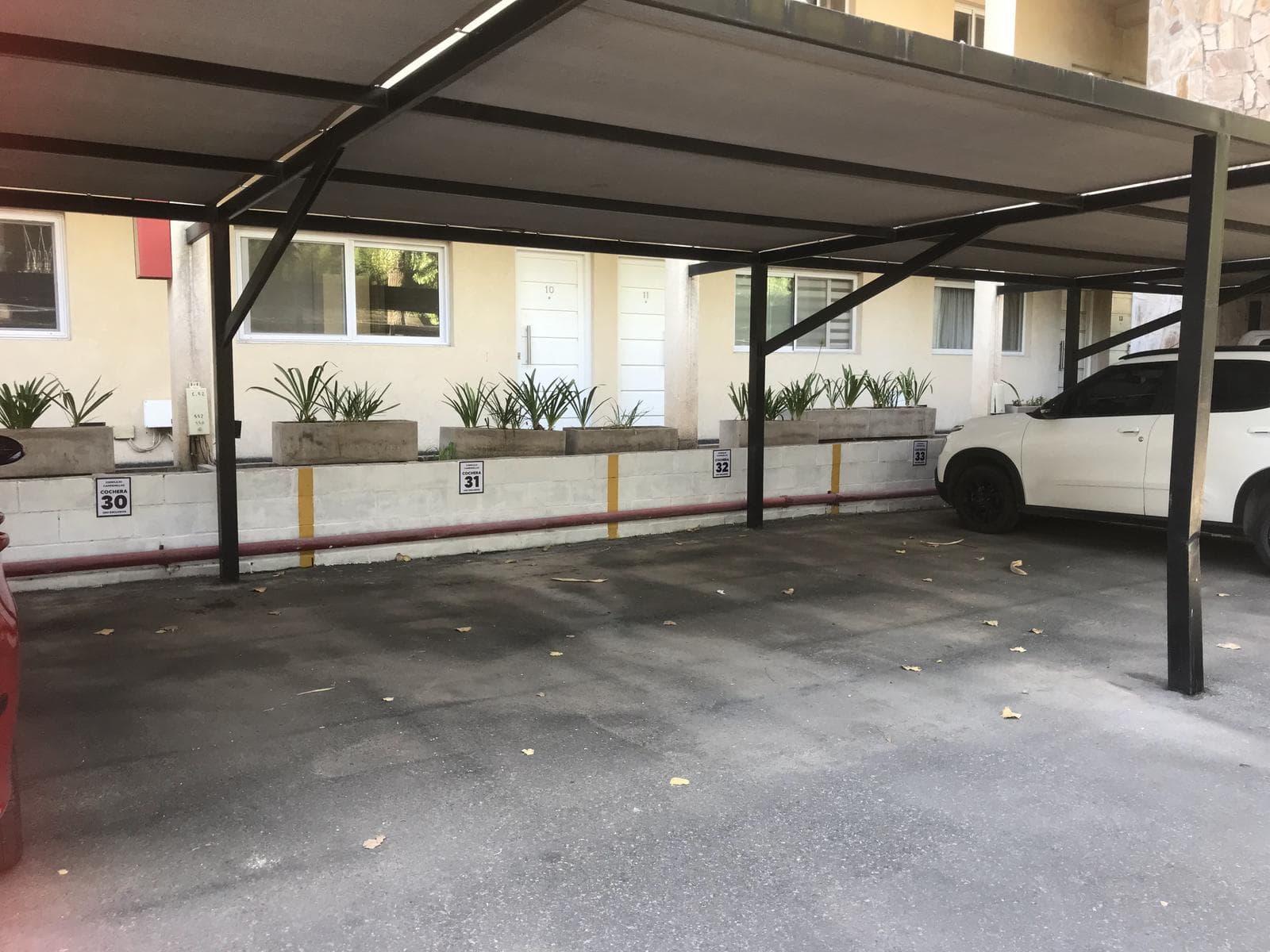 Apartment in Manuel Alberti, 2 bedrooms, 1 bathroom, ground floor, with garden, credit available.