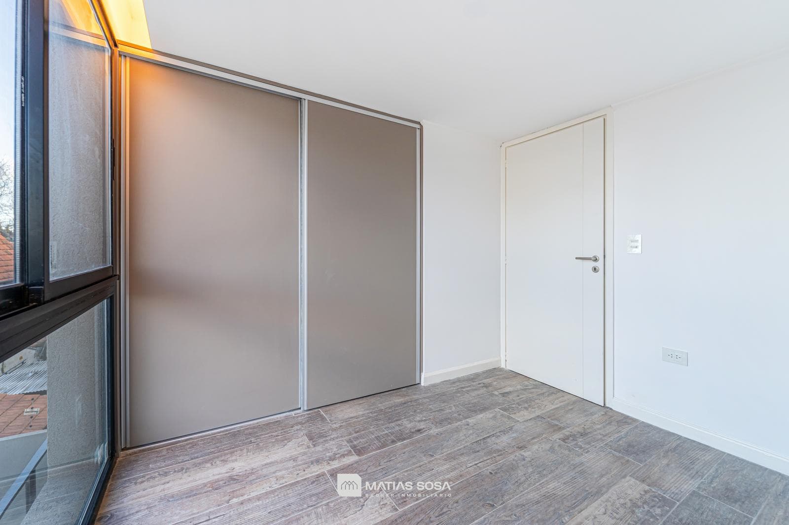 FOR RENT - Apartment - Playa Chica